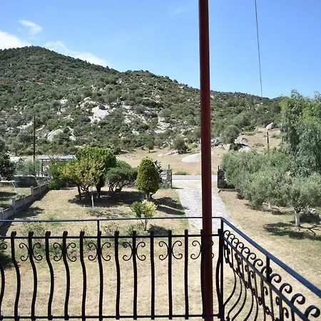 Athena's & Apartment Sykia Chalkidikis
