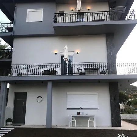 Appartement Athena's & *