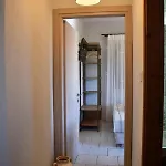 Athena's & Apartman