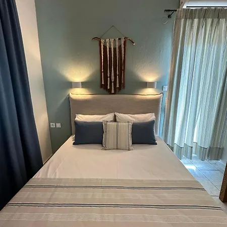 Athena's & 公寓